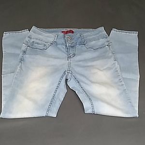 Skinny jeans